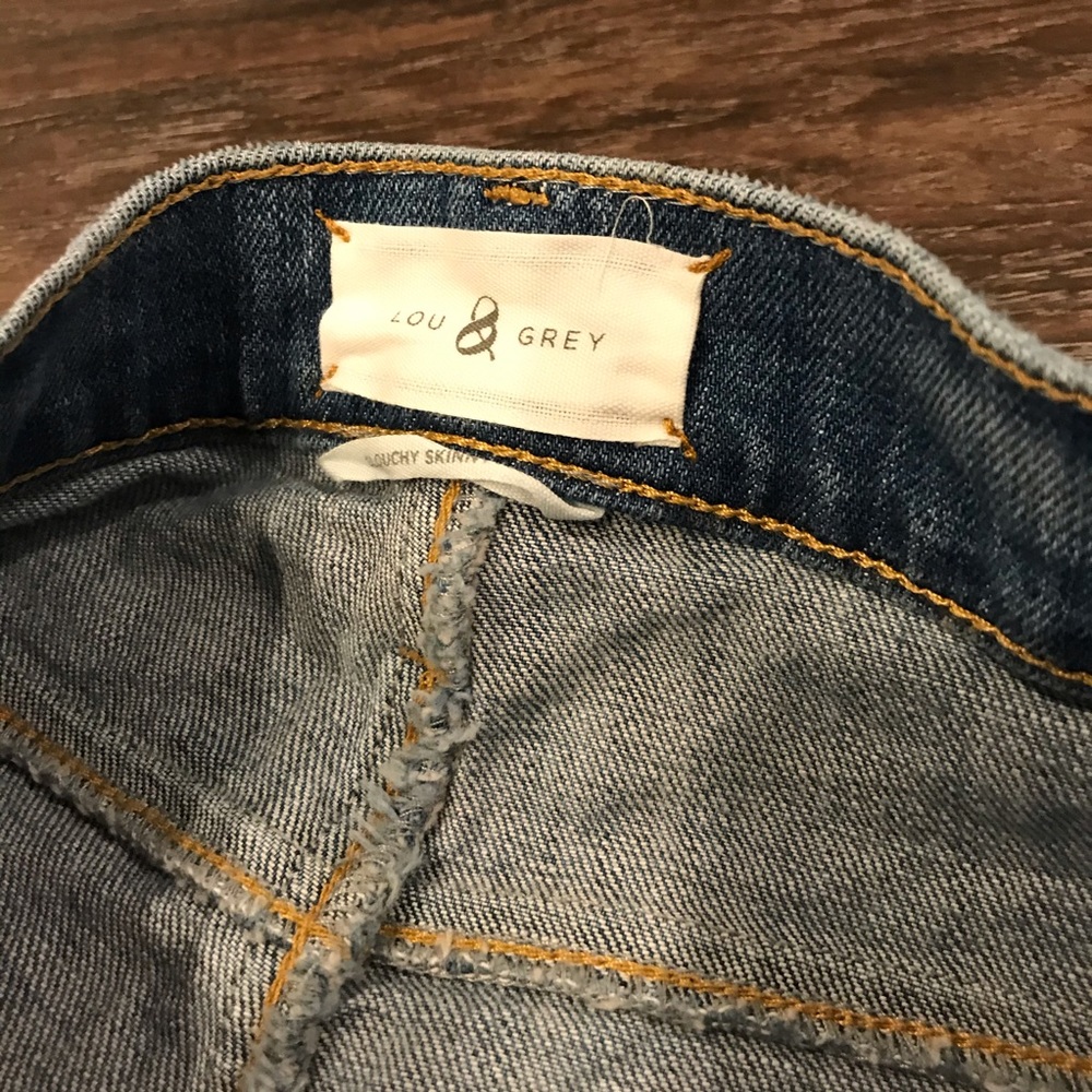 Loft Denim Short - Picture 4 of 6
